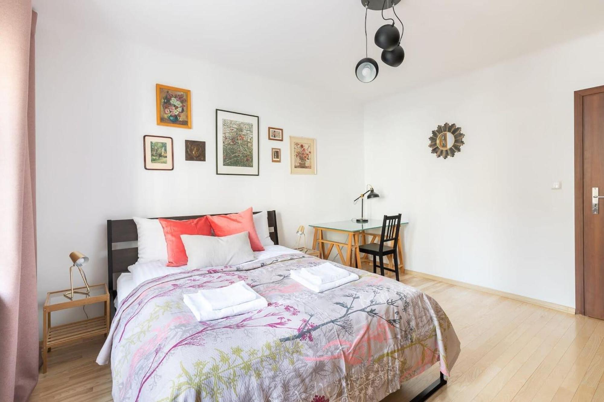 Rent Like - śniadeckich 1/15